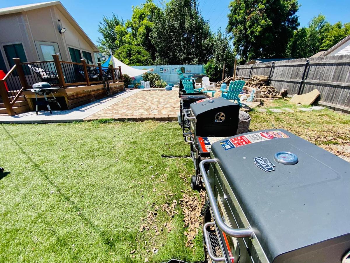 1 Mile To Fort Sill! The Carolebelle Cottage Sleeps 8 With Hottub,Grills,Firepit Lawton Exterior foto